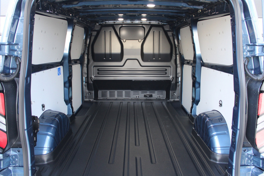 Ford Transit Custom 320 2.0 TDCI L2H1 Trend 136pk - 2x Schuifdeur - Carplay - Android - Camera - Trekhaak - Stoelverwarming -70l tank - Rijklaar Ford Transit Custom 320 2.0 TDCI L2H1 Trend 136pk - 2x Schuifdeur - Carplay - Android - Camera - Trekhaak - Stoelverwarming -70l tank - Rijklaar