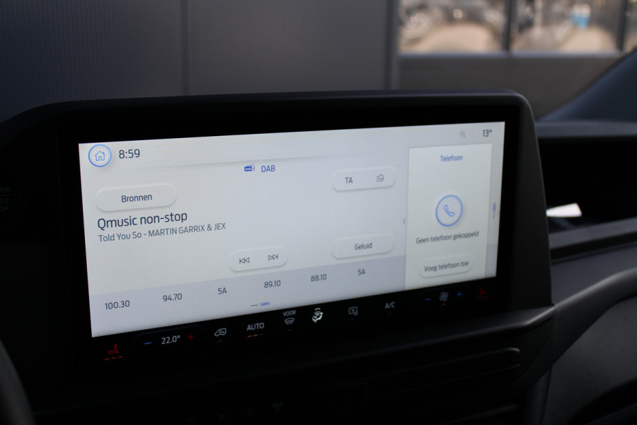 Ford Transit Custom 320 2.0 TDCI L2H1 Trend 136pk - 2x Schuifdeur - Carplay - Android - Camera - Trekhaak - Stoelverwarming -70l tank - Rijklaar Ford Transit Custom 320 2.0 TDCI L2H1 Trend 136pk - 2x Schuifdeur - Carplay - Android - Camera - Trekhaak - Stoelverwarming -70l tank - Rijklaar