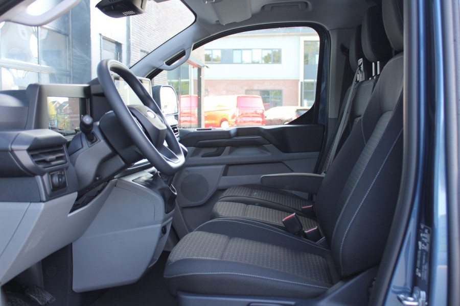 Ford Transit Custom 320 2.0 TDCI L2H1 Trend 136pk - 2x Schuifdeur - Carplay - Android - Camera - Trekhaak - Stoelverwarming -70l tank - Rijklaar Ford Transit Custom 320 2.0 TDCI L2H1 Trend 136pk - 2x Schuifdeur - Carplay - Android - Camera - Trekhaak - Stoelverwarming -70l tank - Rijklaar