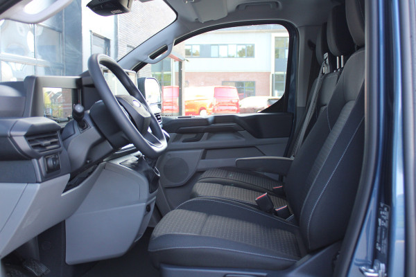 Ford Transit Custom 320 2.0 TDCI L2H1 Trend 136pk - 2x Schuifdeur - Carplay - Android - Camera - Trekhaak - Stoelverwarming -70l tank - Rijklaar Ford Transit Custom 320 2.0 TDCI L2H1 Trend 136pk - 2x Schuifdeur - Carplay - Android - Camera - Trekhaak - Stoelverwarming -70l tank - Rijklaar