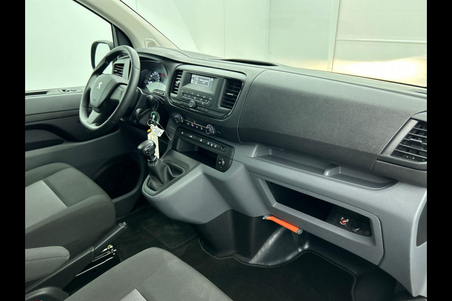 Peugeot Expert 1.5 BlueHDI 100 Standard Premium Airco Cruise Control Trekhaak 2-zits Peugeot Expert 1.5 BlueHDI 100 Standard Premium Airco Cruise Control Trekhaak 2-zits