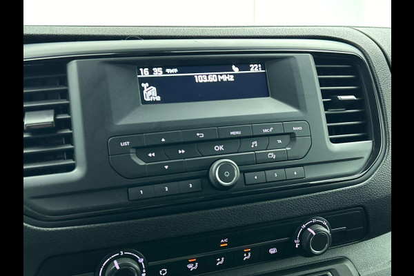 Peugeot Expert 1.5 BlueHDI 100 Standard Premium Airco Cruise Control Trekhaak 2-zits Peugeot Expert 1.5 BlueHDI 100 Standard Premium Airco Cruise Control Trekhaak 2-zits