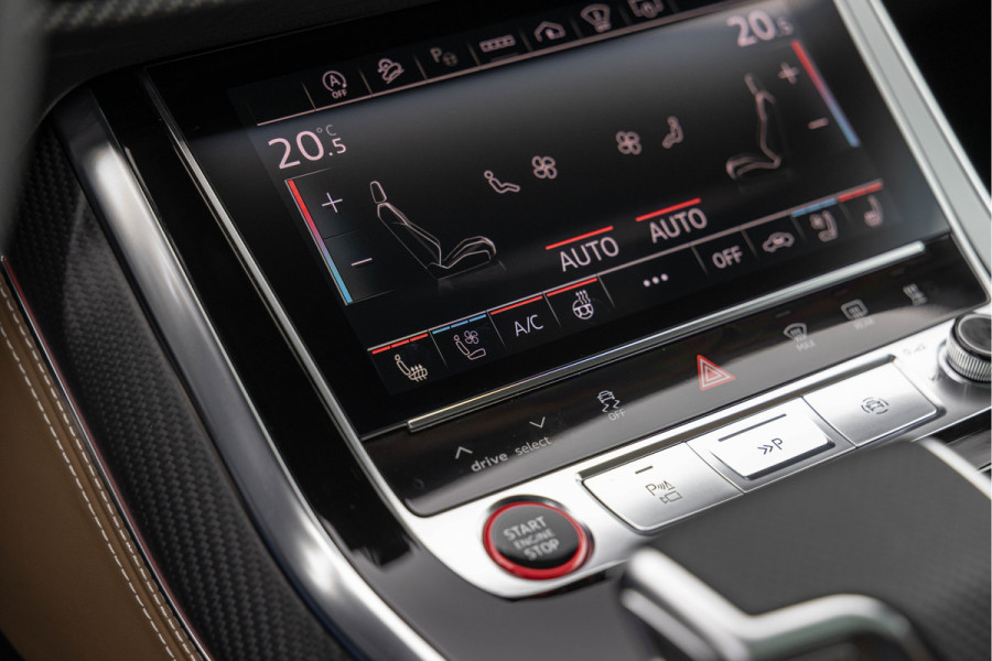 Audi SQ8 4.0 TFSI 507pk Quattro Pano S-stoelen Audi Exclusive Standkachel 23'' HuD Carbon B&O