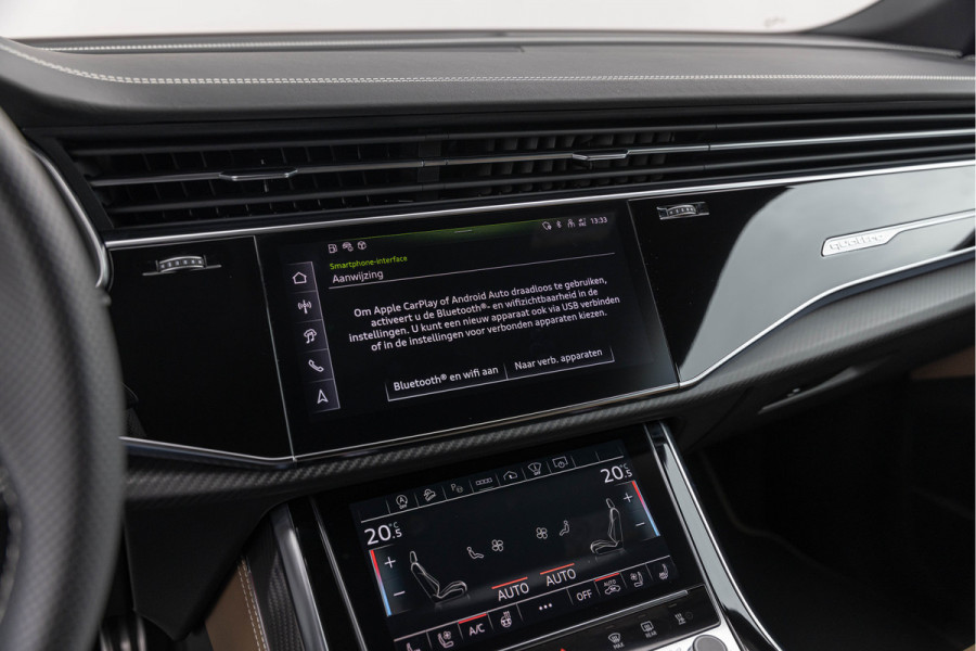 Audi SQ8 4.0 TFSI 507pk Quattro Pano S-stoelen Audi Exclusive Standkachel 23'' HuD Carbon B&O