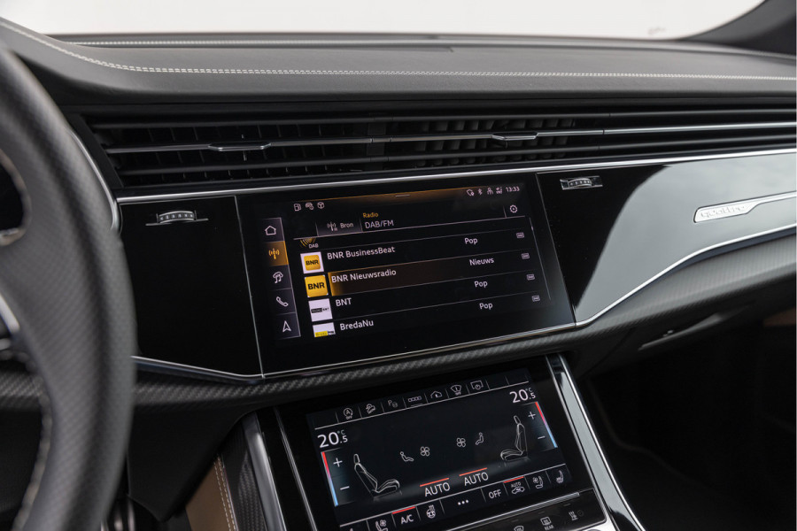 Audi SQ8 4.0 TFSI 507pk Quattro Pano S-stoelen Audi Exclusive Standkachel 23'' HuD Carbon B&O