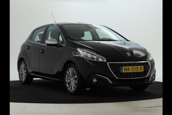 Peugeot 208 1.2 PureTech Allure 110PK | NAVI | PANO | Camera