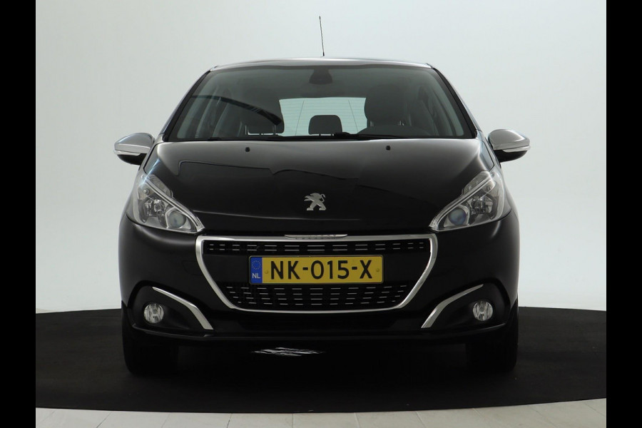 Peugeot 208 1.2 PureTech Allure 110PK | NAVI | PANO | Camera