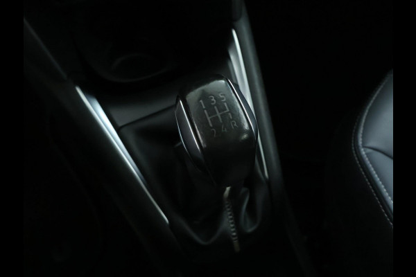 Peugeot 208 1.2 PureTech Allure 110PK | NAVI | PANO | Camera