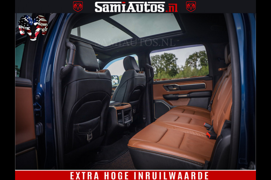 Dodge Ram 1500 LongHorn Edition | Hemi 5.7 V8 | HUD | Luchtvering | Bom Vol | PanoramaDak | Patriot Blue | Comfortabele Dubbele Cabine met Royale 5 Zitplaatsen | DC | Crew Cab | 4x4 | Eerste Eigenaar | 57860 Km Dealer Onderhouden |