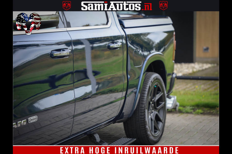 Dodge Ram 1500 LongHorn Edition | Hemi 5.7 V8 | HUD | Luchtvering | Bom Vol | PanoramaDak | Patriot Blue | Comfortabele Dubbele Cabine met Royale 5 Zitplaatsen | DC | Crew Cab | 4x4 | Eerste Eigenaar | 57860 Km Dealer Onderhouden |