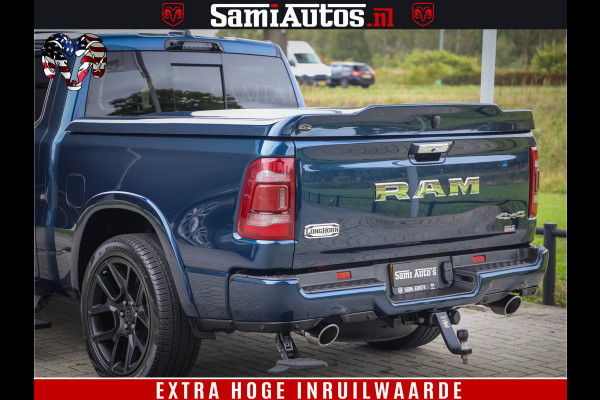 Dodge Ram 1500 LongHorn Edition | Hemi 5.7 V8 | HUD | Luchtvering | Bom Vol | PanoramaDak | Patriot Blue | Comfortabele Dubbele Cabine met Royale 5 Zitplaatsen | DC | Crew Cab | 4x4 | Eerste Eigenaar | 57860 Km Dealer Onderhouden |