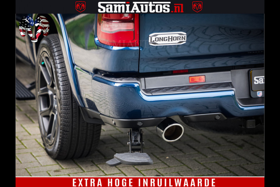 Dodge Ram 1500 LongHorn Edition | Hemi 5.7 V8 | HUD | Luchtvering | Bom Vol | PanoramaDak | Patriot Blue | Comfortabele Dubbele Cabine met Royale 5 Zitplaatsen | DC | Crew Cab | 4x4 | Eerste Eigenaar | 57860 Km Dealer Onderhouden |