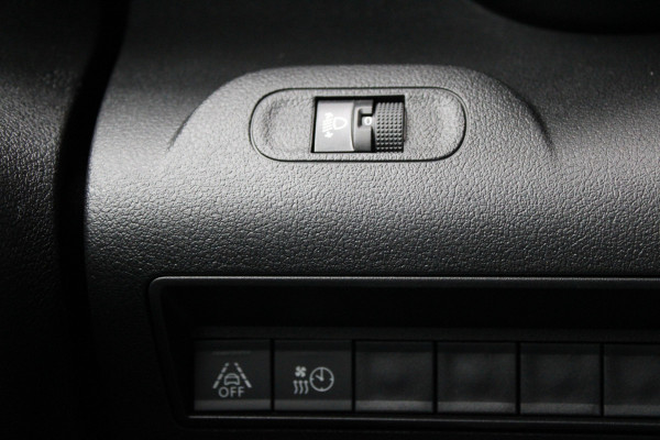 Fiat E-Doblò 136 L2 50 kWh 136pk - Camera - Carplay - Auto Klimaat - Navi - Lane Assist - PDC - Rijklaar