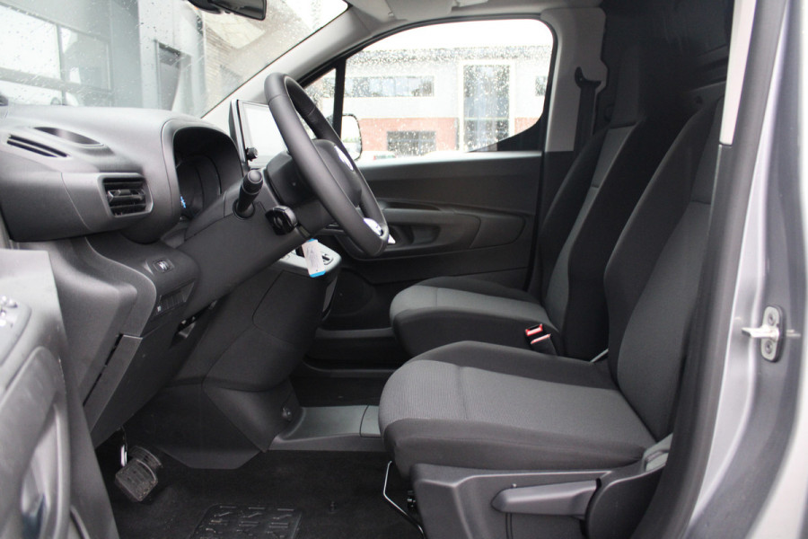 Fiat E-Doblò 136 L2 50 kWh 136pk - Camera - Carplay - Auto Klimaat - Navi - Lane Assist - PDC - Rijklaar