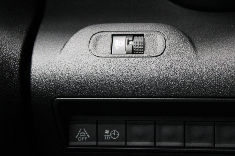 Fiat E-Doblò 136 L2 50 kWh 136pk - Camera - Carplay - Auto Klimaat - Navi - Lane Assist - PDC - Rijklaar