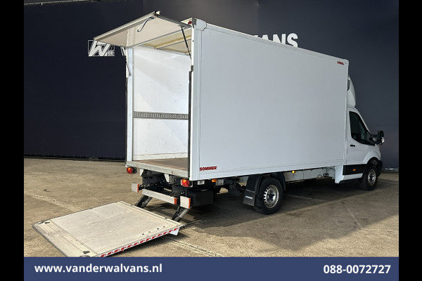 Ford Transit 2.0 TDCI 130pk Bakwagen 221cm hoog Laadklep Euro6 Airco | 3-Zits | Camera Verwarmde voorruit, Bijrijdersbank, 920kg laadvermogen