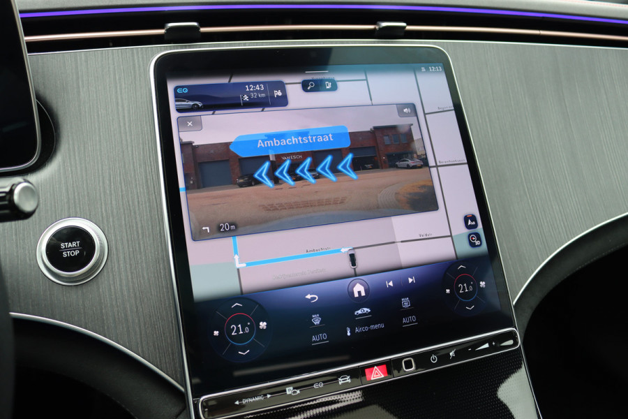 Mercedes-Benz EQE 300 AMG Line 89 kWh | Panoramadak | Distronic+ | Burmester | Memory | Leder | Surround Camera | Digital Light | Keyless Go | Warmtepomp |