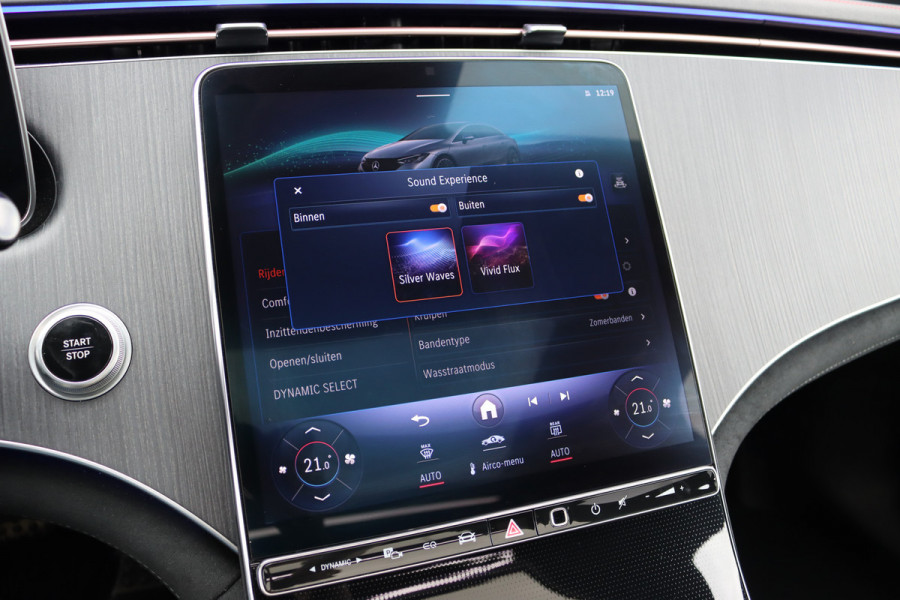 Mercedes-Benz EQE 300 AMG Line 89 kWh | Panoramadak | Distronic+ | Burmester | Memory | Leder | Surround Camera | Digital Light | Keyless Go | Warmtepomp |