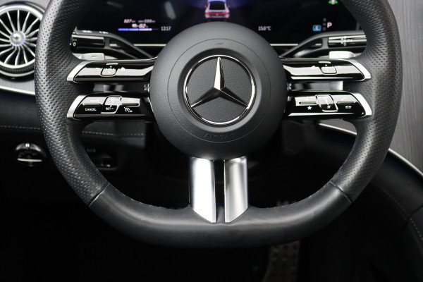 Mercedes-Benz EQE 300 AMG Line 89 kWh | Panoramadak | Distronic+ | Burmester | Memory | Leder | Surround Camera | Digital Light | Keyless Go | Warmtepomp |
