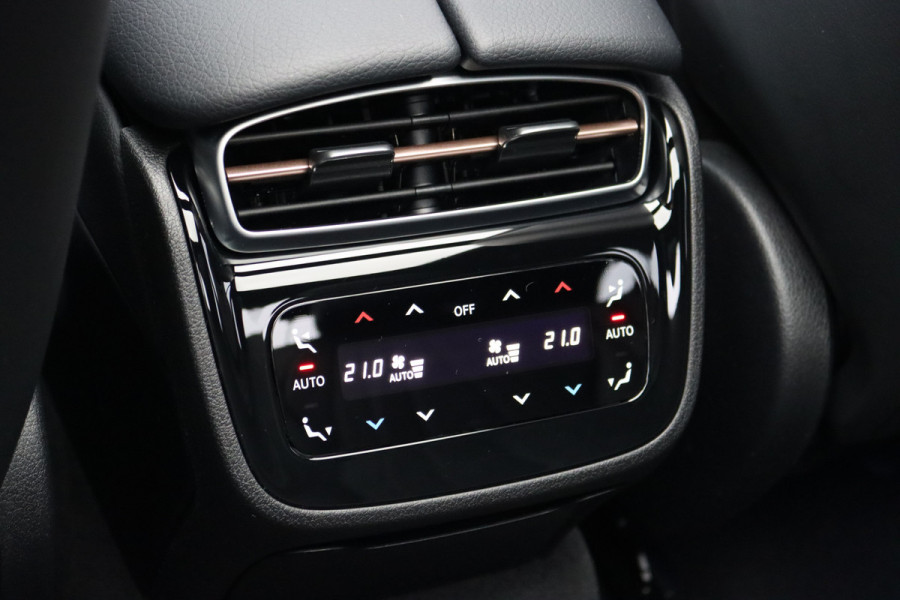 Mercedes-Benz EQE 300 AMG Line 89 kWh | Panoramadak | Distronic+ | Burmester | Memory | Leder | Surround Camera | Digital Light | Keyless Go | Warmtepomp |
