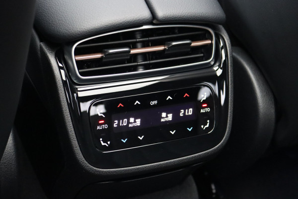 Mercedes-Benz EQE 300 AMG Line 89 kWh | Panoramadak | Distronic+ | Burmester | Memory | Leder | Surround Camera | Digital Light | Keyless Go | Warmtepomp |