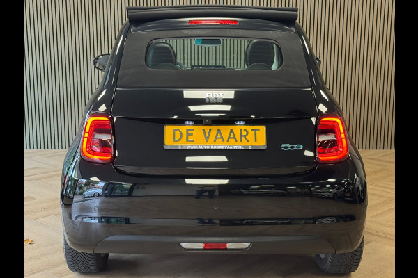 Fiat 500E C Icon 42kWh CAMERA NAVIGATIE APPLE CARPLAY STOELVERWARMING PDC AIRCO ADAPTIEVE CRUISE KEYLESS-GO