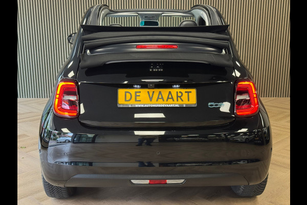 Fiat 500E C Icon 42kWh CAMERA NAVIGATIE APPLE CARPLAY STOELVERWARMING PDC AIRCO ADAPTIEVE CRUISE KEYLESS-GO