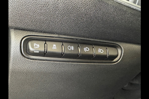 Fiat 500E C Icon 42kWh CAMERA NAVIGATIE APPLE CARPLAY STOELVERWARMING PDC AIRCO ADAPTIEVE CRUISE KEYLESS-GO