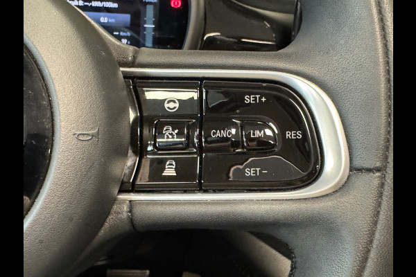 Fiat 500E C Icon 42kWh CAMERA NAVIGATIE APPLE CARPLAY STOELVERWARMING PDC AIRCO ADAPTIEVE CRUISE KEYLESS-GO