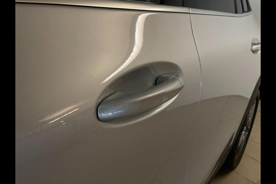 Mercedes-Benz GLA 250 e Business Line AUTOMAAT AIRCO NAVI CRUISE BLUETOOTH VELGEN PRIVACYGLAS NIEUWSTAAT