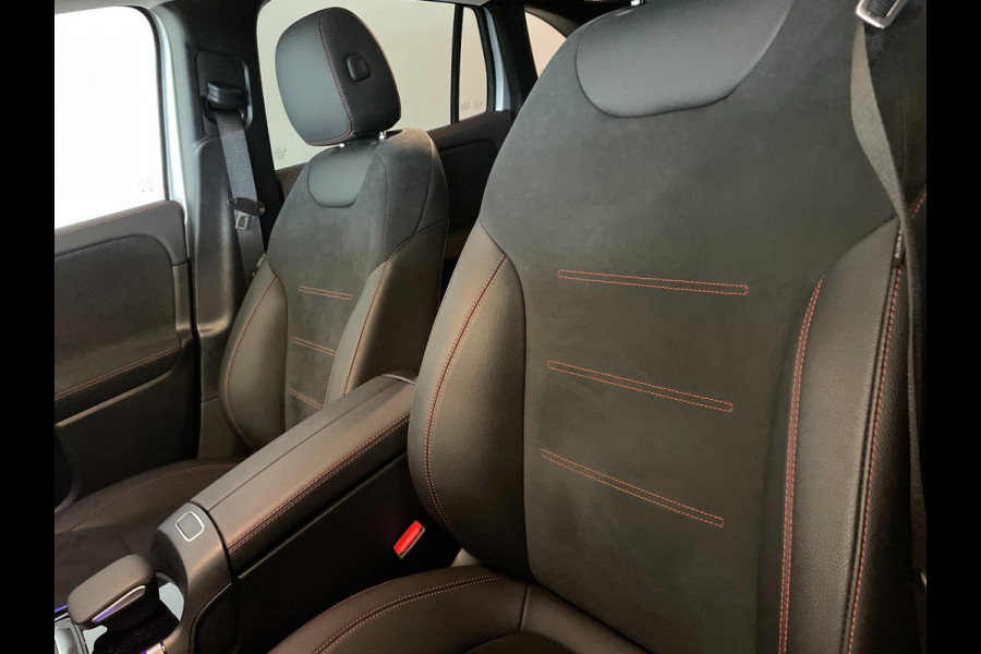 Mercedes-Benz GLA 250 e Business Line AUTOMAAT AIRCO NAVI CRUISE BLUETOOTH VELGEN PRIVACYGLAS NIEUWSTAAT
