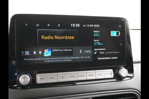 Hyundai Kona EV 64kWh 3 Fase Lader Warmtepomp Head-Up Display Adap.Cruise Apple Carplay Android Auto Navi Ecc Privacy Glas Keyless Fashion 1e Eigenaar