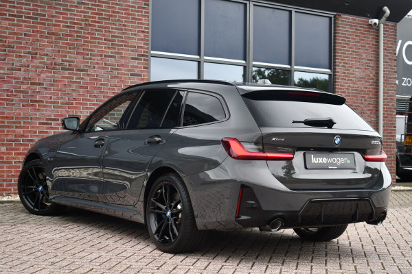 BMW 3 Serie Touring 330e xDrive M-Sport Pro LCI Dravitgrau Pano HUD el-zetels 19inch BMW 3 Serie Touring 330e xDrive M-Sport Pro LCI Dravitgrau Pano HUD el-zetels 19inch
