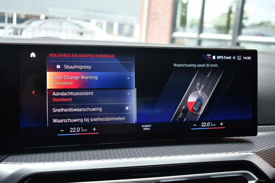 BMW 3 Serie Touring 330e xDrive M-Sport Pro LCI Dravitgrau Pano HUD el-zetels 19inch BMW 3 Serie Touring 330e xDrive M-Sport Pro LCI Dravitgrau Pano HUD el-zetels 19inch