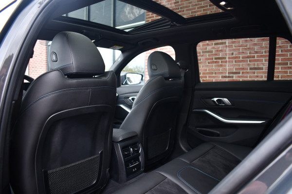 BMW 3 Serie Touring 330e xDrive M-Sport Pro LCI Dravitgrau Pano HUD el-zetels 19inch BMW 3 Serie Touring 330e xDrive M-Sport Pro LCI Dravitgrau Pano HUD el-zetels 19inch