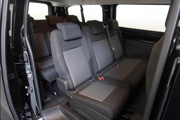 Opel Vivaro-e Combi L3H1 75 kWh Opel Vivaro-e Combi 75-kWh L3H1 9-persoons PERSONENBUS Airco| Navi| PDCA