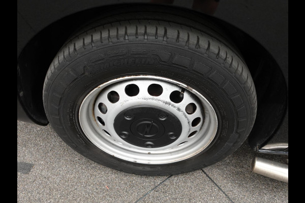 Opel Vivaro-e Combi L3H1 75 kWh Opel Vivaro-e Combi 75-kWh L3H1 9-persoons PERSONENBUS Airco| Navi| PDCA