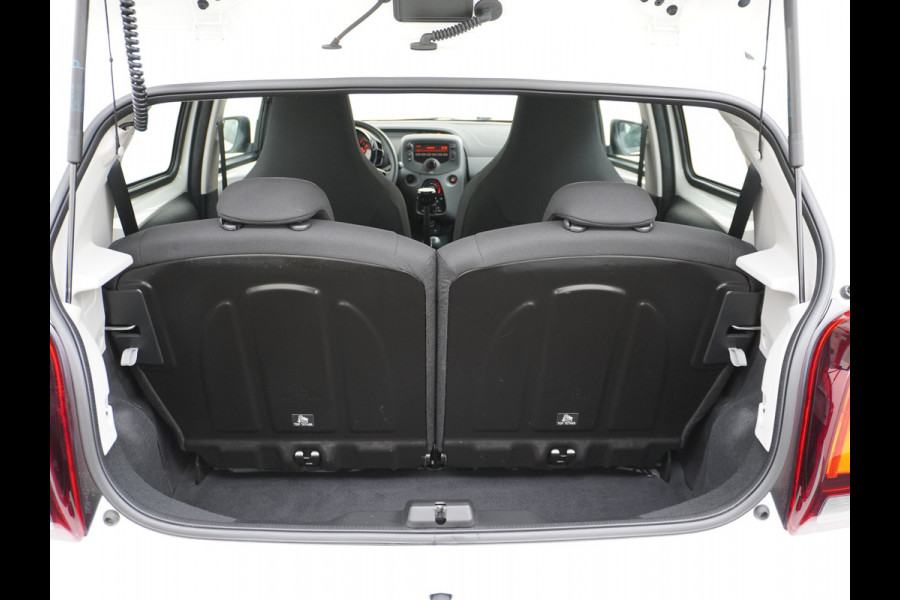 Peugeot 108 1.0I e-VTi 5Drs Airco Bluetooth Led Pack Premium Active Carkitt USB 915KG