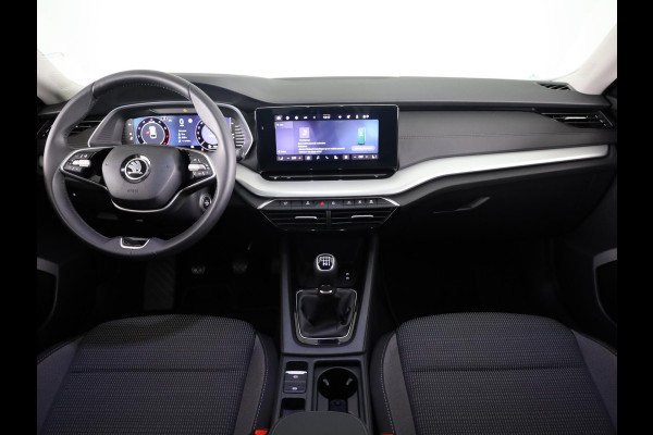 Škoda Octavia Combi 1.5 TSI Edition 115 pk | Verlengde garantie | Navigatie via App | Parkeersensoren | Apple Carplay/Android Auto | LED koplampen | Stoelverwarming |
