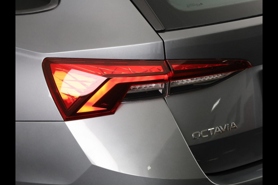 Škoda Octavia Combi 1.5 TSI Edition 115 pk | Verlengde garantie | Navigatie via App | Parkeersensoren | Apple Carplay/Android Auto | LED koplampen | Stoelverwarming |