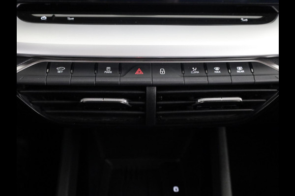 Škoda Octavia Combi 1.5 TSI Edition 115 pk | Verlengde garantie | Navigatie via App | Parkeersensoren | Apple Carplay/Android Auto | LED koplampen | Stoelverwarming |