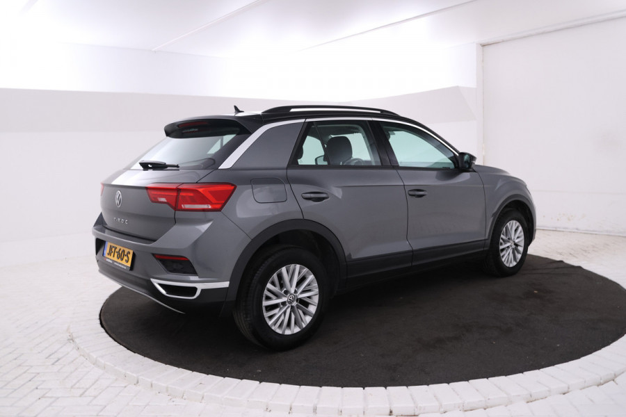 Volkswagen T-Roc 1.6 TDI Style Navigatie, Airco, Cruise.