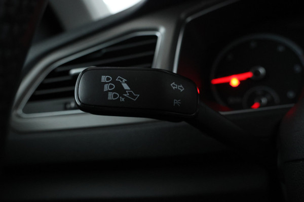 Volkswagen T-Roc 1.6 TDI Style Navigatie, Airco, Cruise.