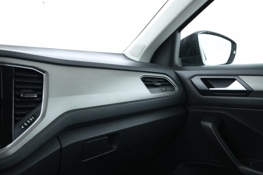 Volkswagen T-Roc 1.6 TDI Style Navigatie, Airco, Cruise.