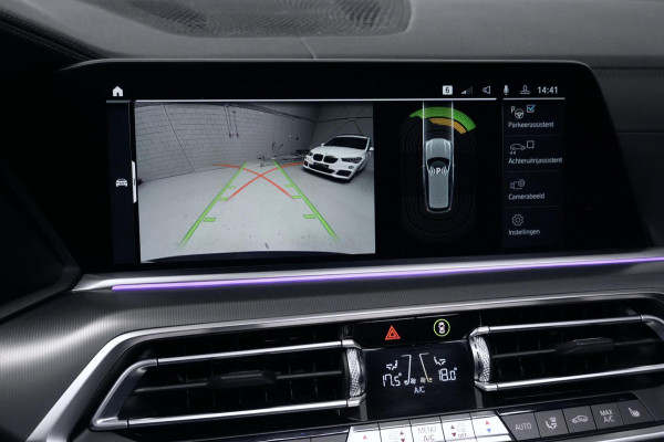 BMW X5 xDrive45e M Sport 395 PK | Pano-dak | CarPlay | ACC | HUD | Camera | Trekhaak | Memory | Led | Luchtvering | Dealer onderhouden