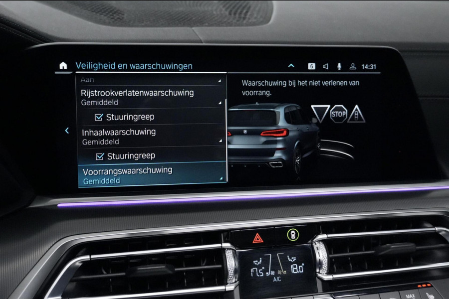 BMW X5 xDrive45e M Sport 395 PK | Pano-dak | CarPlay | ACC | HUD | Camera | Trekhaak | Memory | Led | Luchtvering | Dealer onderhouden