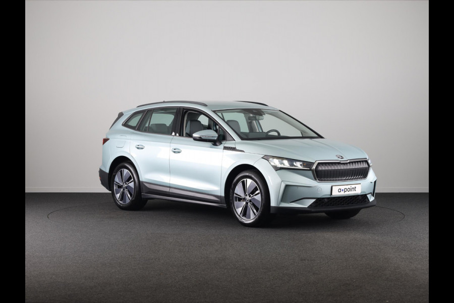 Škoda ENYAQ iV 60 180 pk | Navigatie | Parkeersensoren | Achteruitrijcamera | LED koplampen | Lederen/stof bekleding |