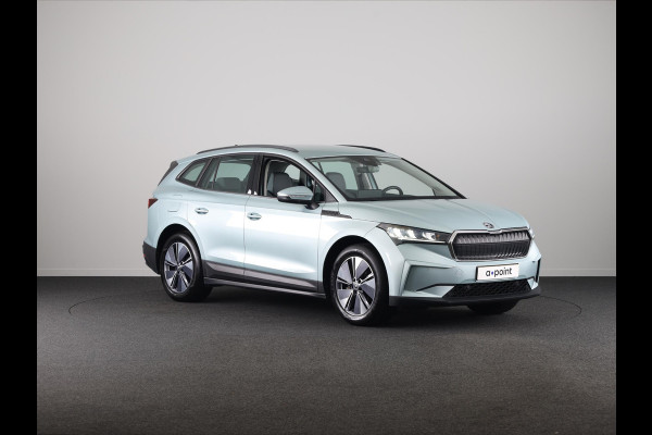 Škoda ENYAQ iV 60 180 pk | Navigatie | Parkeersensoren | Achteruitrijcamera | LED koplampen | Lederen/stof bekleding |
