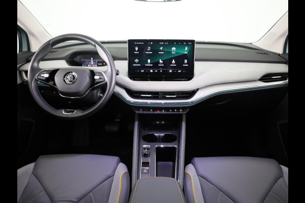 Škoda ENYAQ iV 60 180 pk | Navigatie | Parkeersensoren | Achteruitrijcamera | LED koplampen | Lederen/stof bekleding |