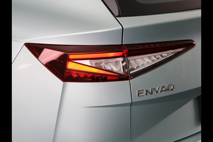 Škoda ENYAQ iV 60 180 pk | Navigatie | Parkeersensoren | Achteruitrijcamera | LED koplampen | Lederen/stof bekleding |